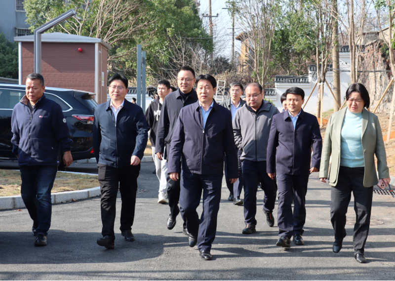 李摯到中國化學四化建承建的梅溪橋泵站項目調研