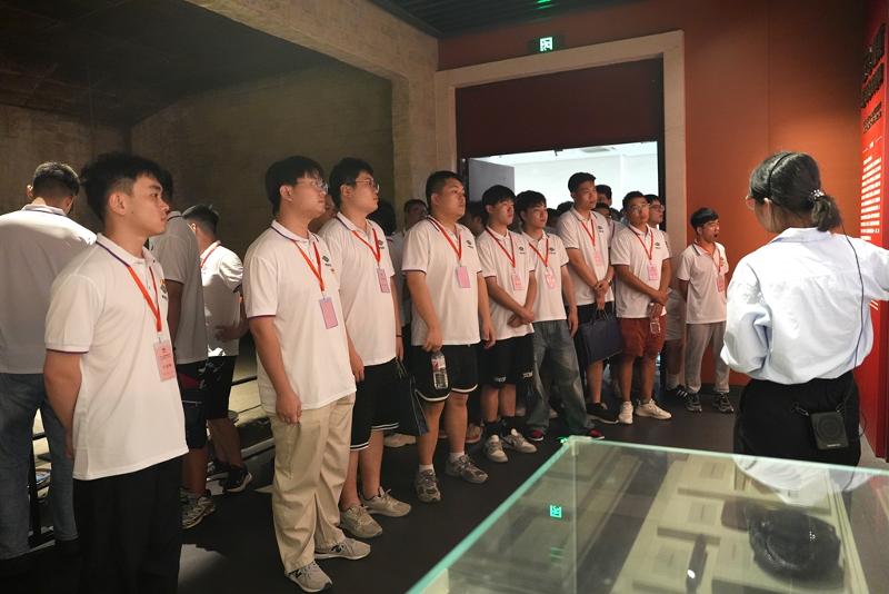 2024年7月25日，公司組織新入職員工到楊開慧紀念館接受愛國主義教育