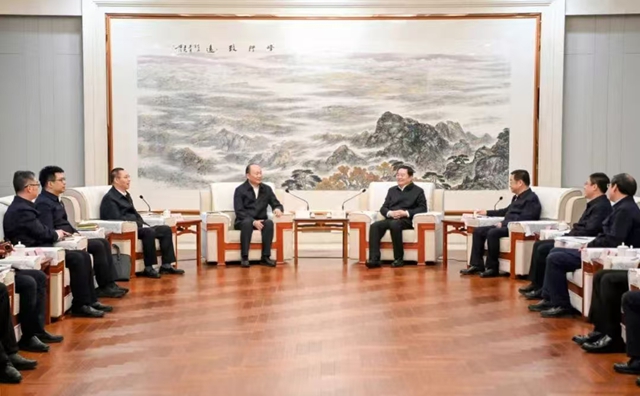 莫鼎革拜會(huì)遼寧省委書(shū)記郝鵬、省長(zhǎng)王新偉